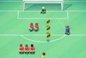 Tiny Striker: World Football screenshot 3